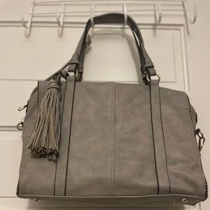 Boutique Brand Gray Fringe handbag